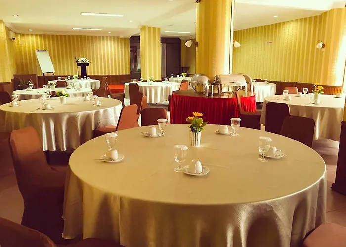 Dlira Syariah Hotel